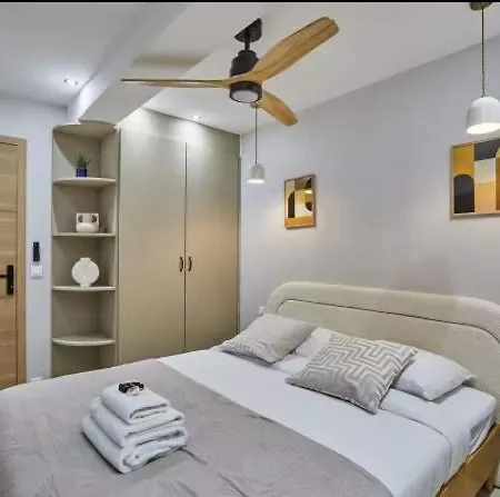 Superb 3-bedroom8-person Near Bois De Vincennes Apartment